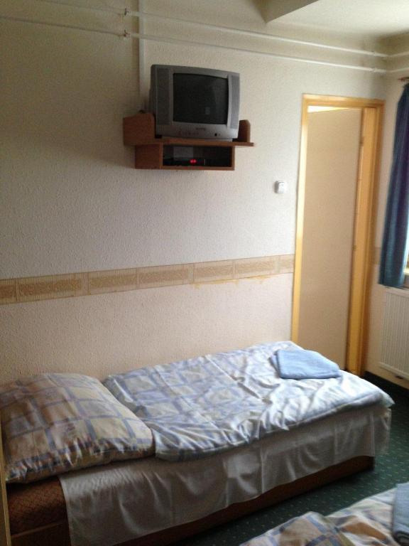 Panorama Panzio Bed & Breakfast Tatabánya Dış mekan fotoğraf